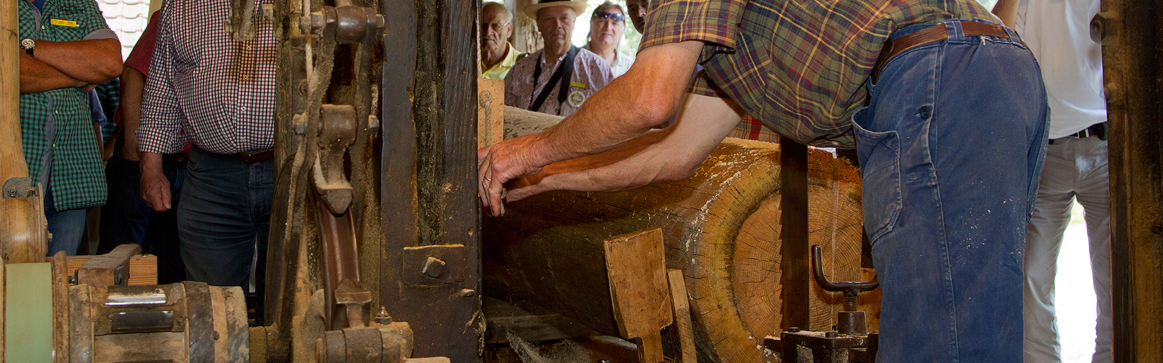 
Warning: Undefined array key 